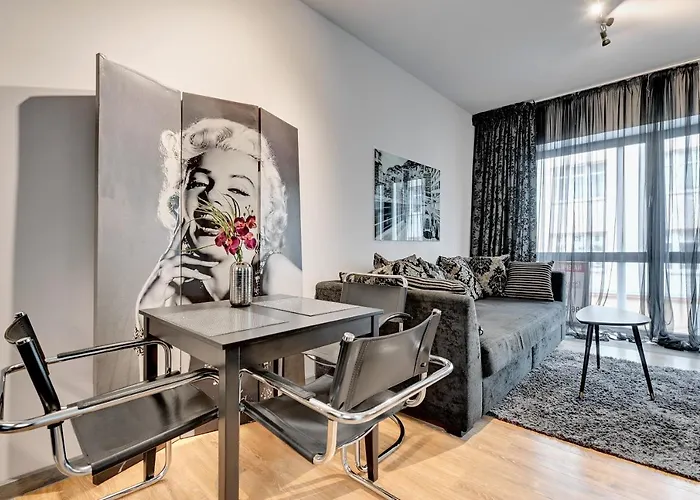 Dom & House - Apartments Baltiq Plaza
